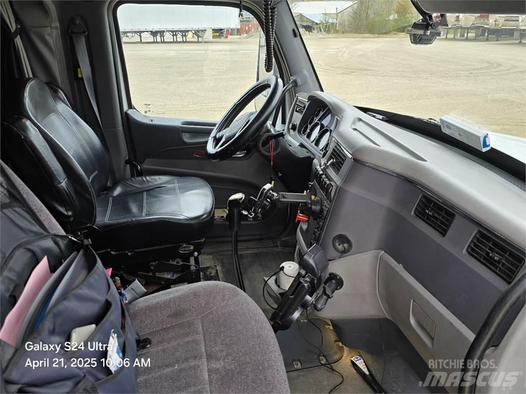 Peterbilt 567 Çekiciler