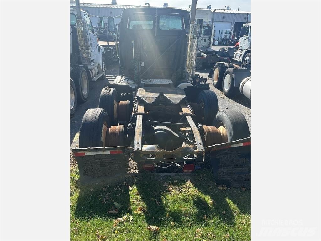 Sterling A9500 Çekiciler