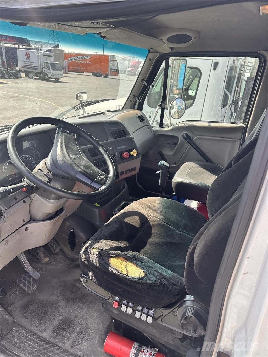 Sterling A9500 Çekiciler