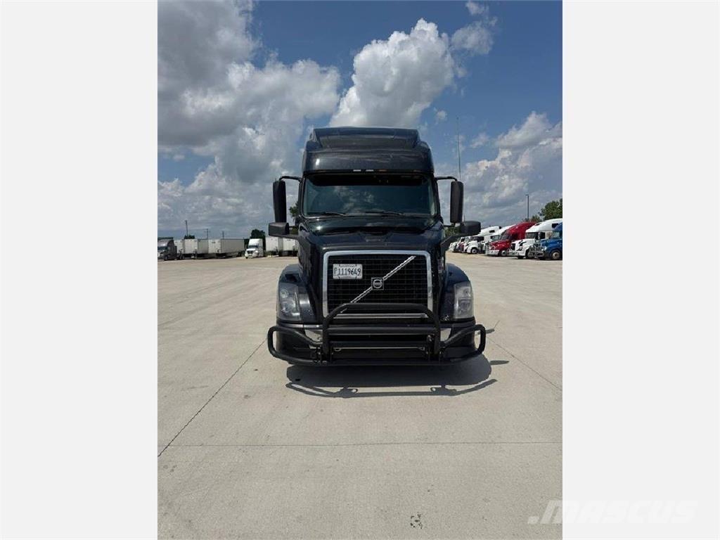 Volvo VNL 760 Çekiciler