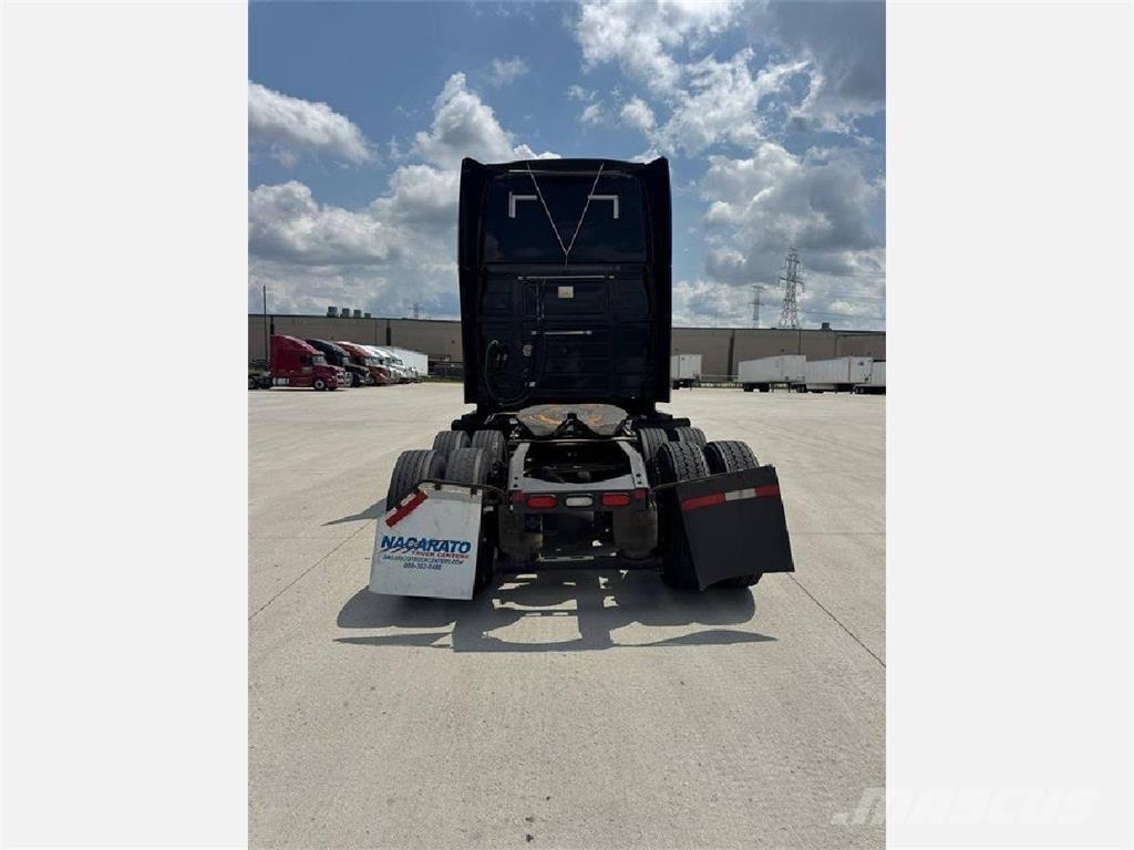 Volvo VNL 760 Çekiciler