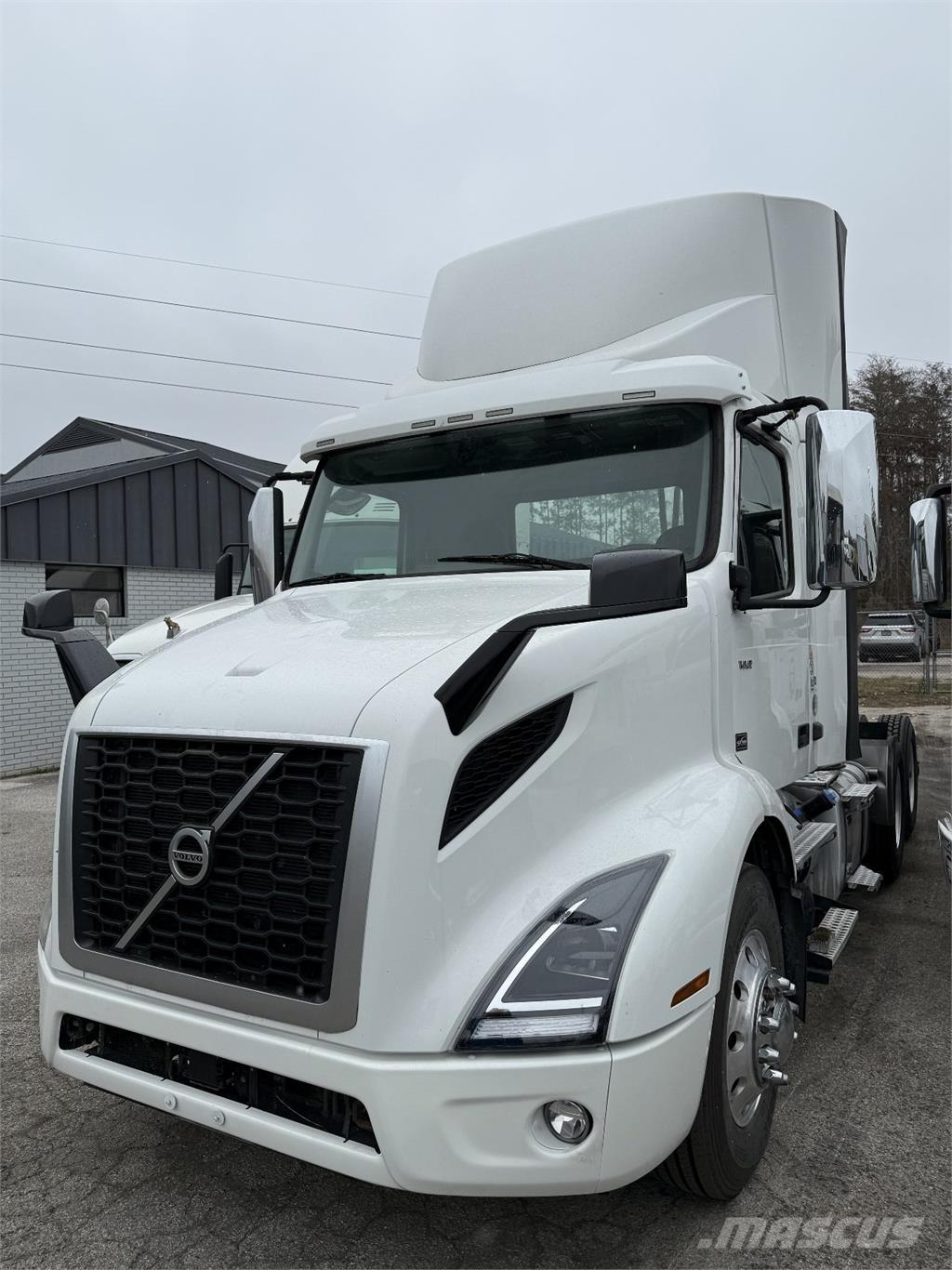 Volvo VNR64T300 Çekiciler