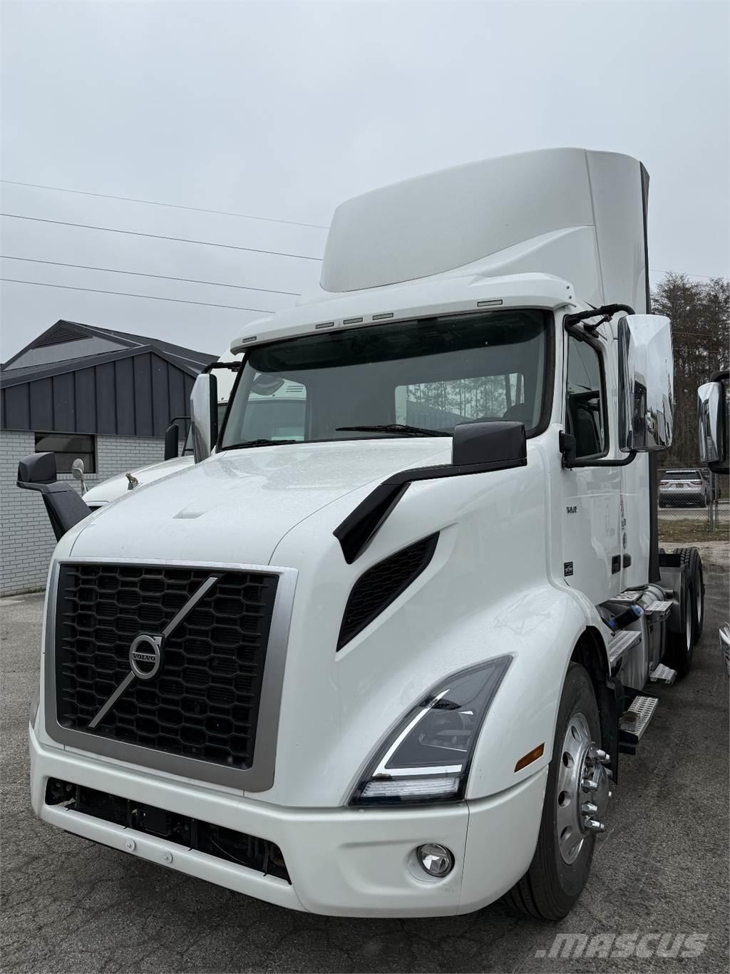 Volvo VNR64T300 Çekiciler