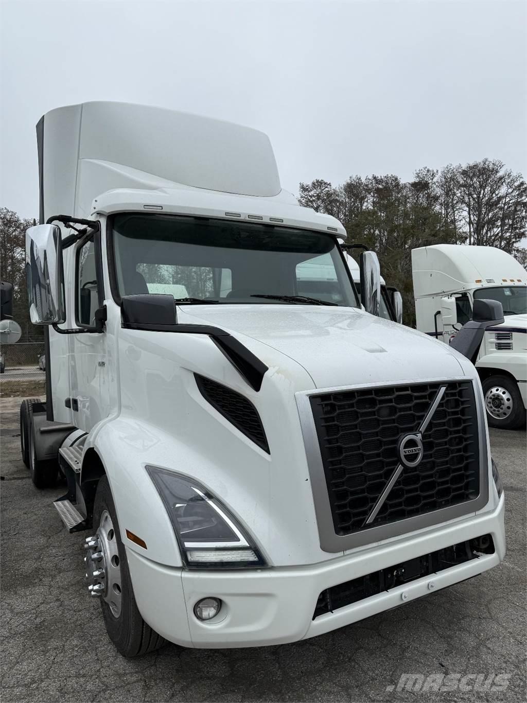 Volvo VNR64T300 Çekiciler