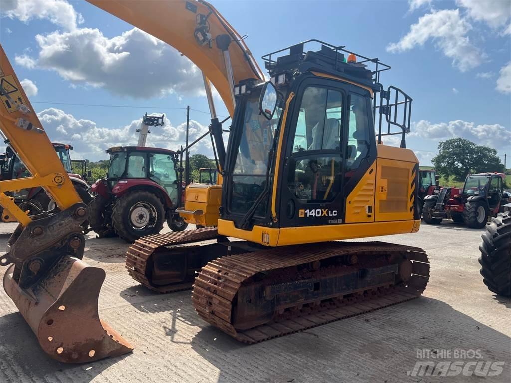JCB U140X Paletli ekskavatörler
