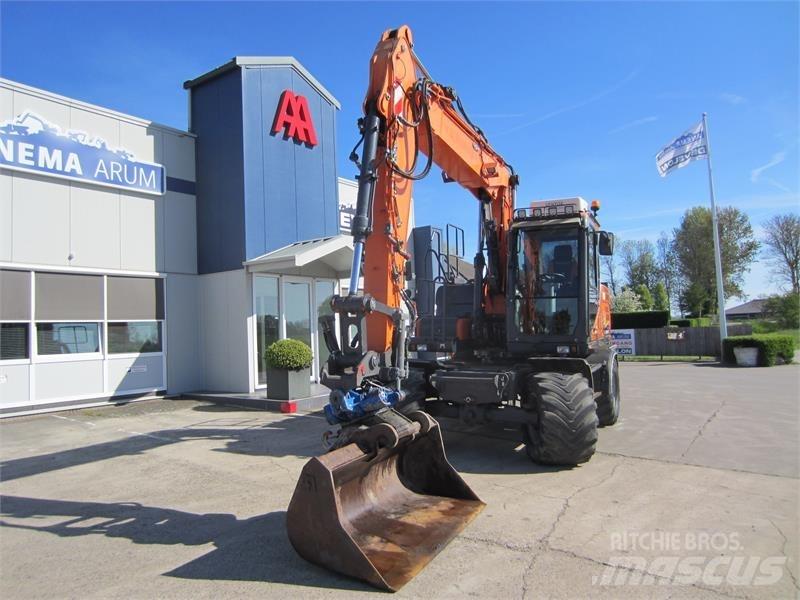 Doosan DX140W-3 Lastik tekerli ekskavatörler