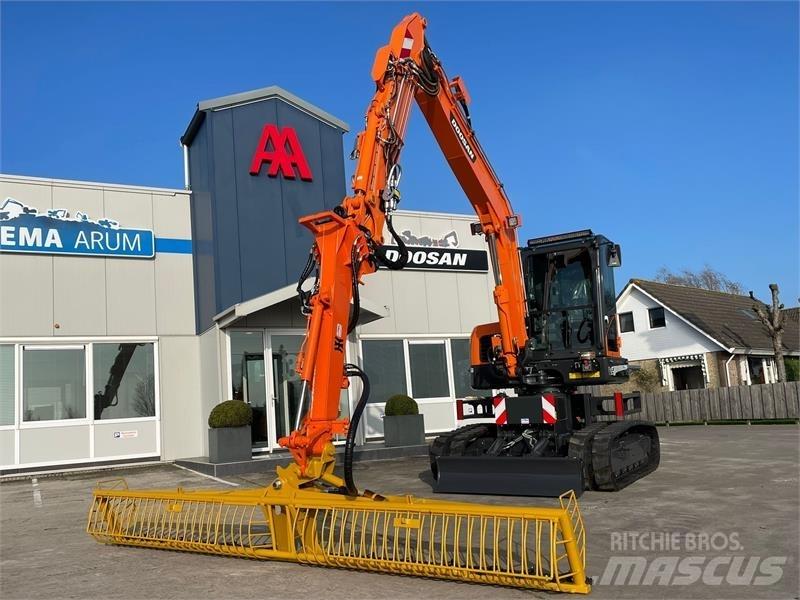 Doosan DX63-3 Midi ekskavatörler 7 - 12 t