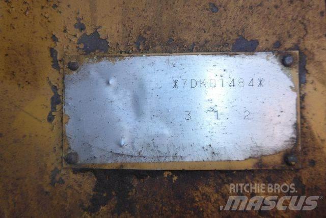 CAT 312 Paletli ekskavatörler
