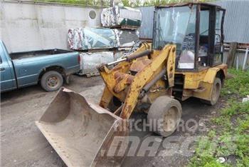 CAT 904B Tekerlekli yükleyiciler