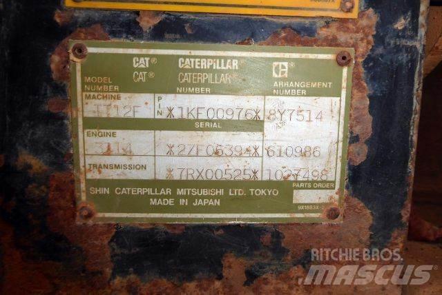 CAT IT12F Tekerlekli yükleyiciler