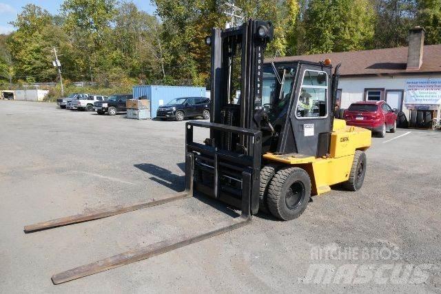 Clark C5Y110A Diger