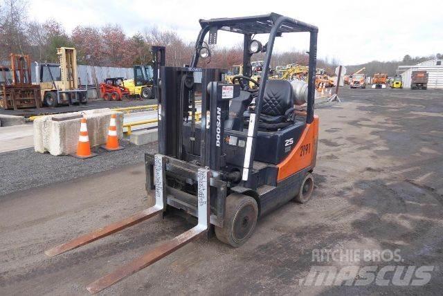 Doosan GC25P-5 Diger