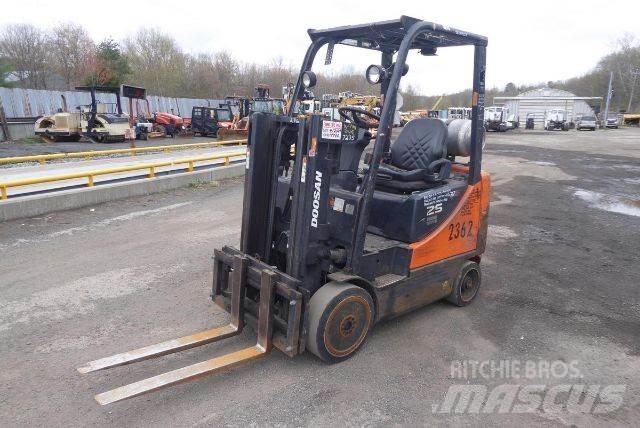 Doosan GC25P-5 Diger