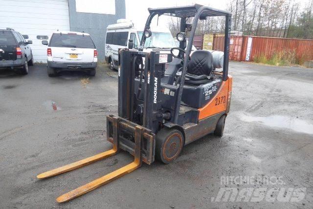 Doosan GC25P-5 Diger