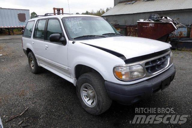 Ford Explorer Pikaplar