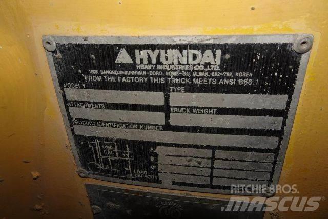 Hyundai 70D-7E Diger