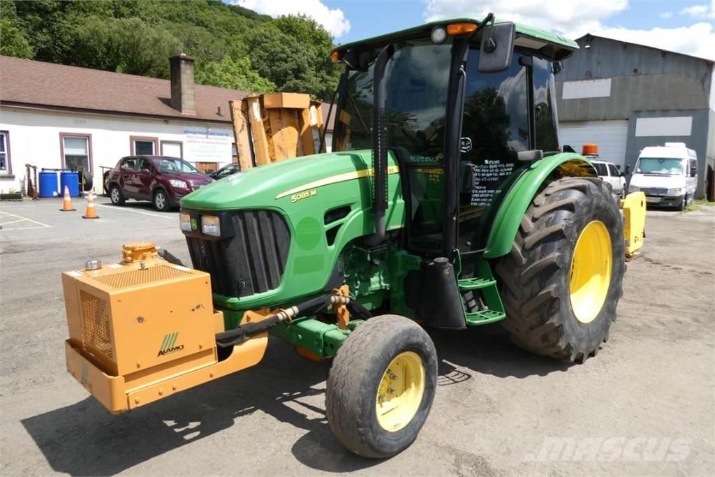 John Deere 5085M Traktörler