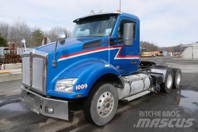Kenworth T880 Çekiciler
