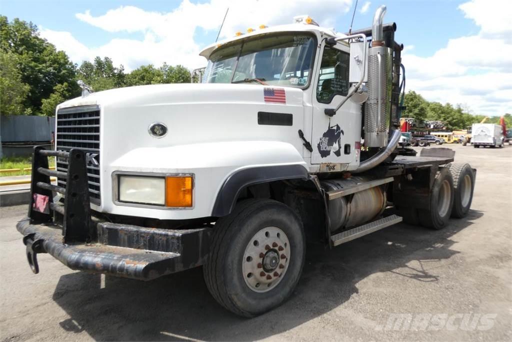 Mack CL733 Çekiciler