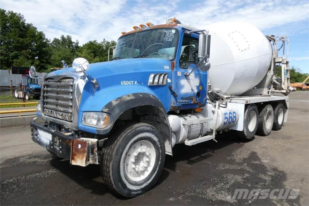 Mack CTP713 Transmikserler
