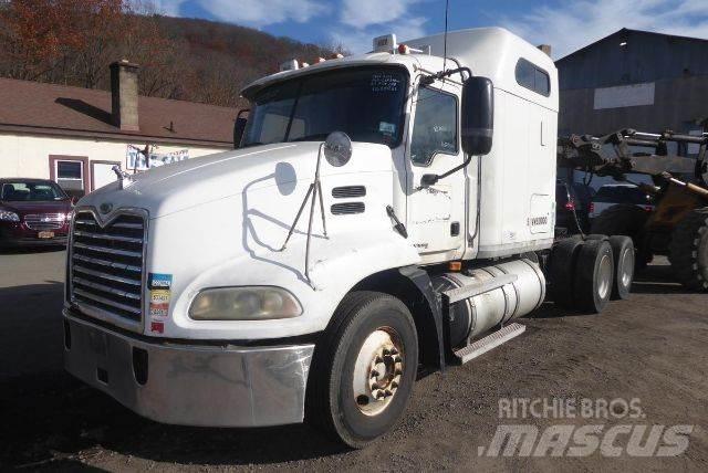 Mack CXN613 Çekiciler