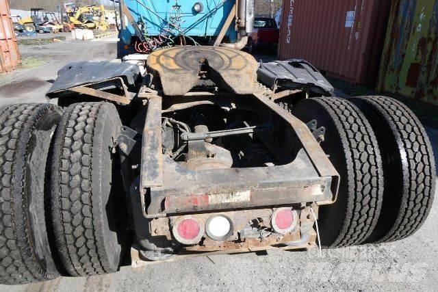 Mack CXN613 Çekiciler