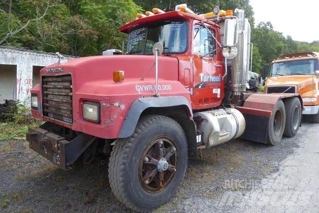 Mack RD688SX Çekiciler