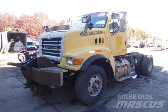 Sterling L8500 Çekiciler