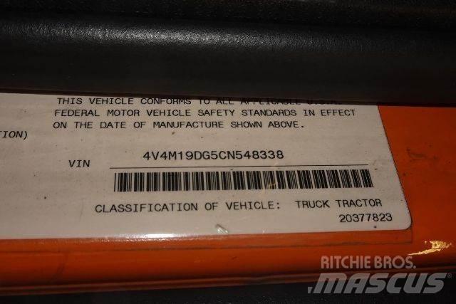 Volvo VNM42T Çekiciler