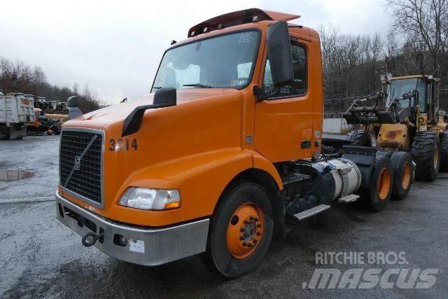 Volvo VNM64T Çekiciler