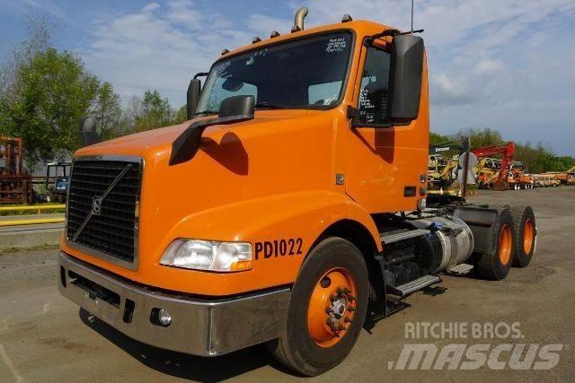 Volvo VNM64T Çekiciler
