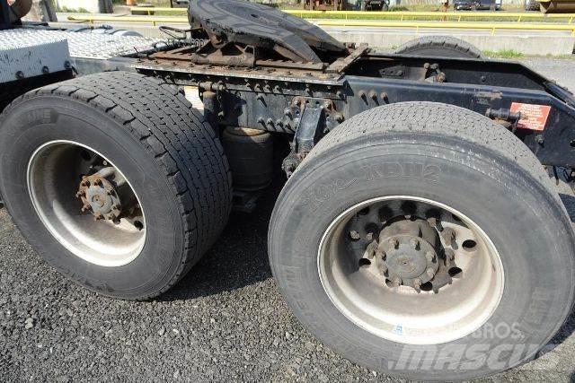 Volvo VNM64T Çekiciler