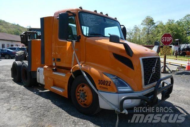 Volvo VNR64T300 Çekiciler