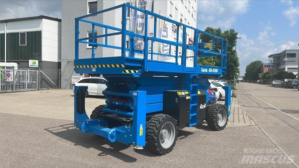 Genie GS-4390RT Makasli platformlar