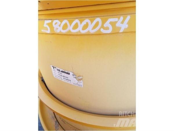 Volvo A30E Lastikler