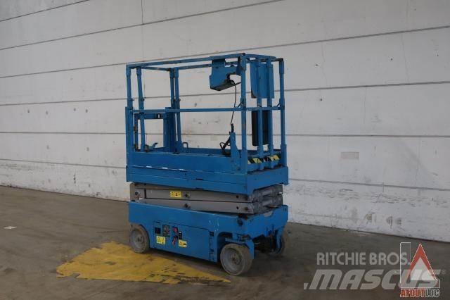 Genie GS-1532 Körüklü personel platformları