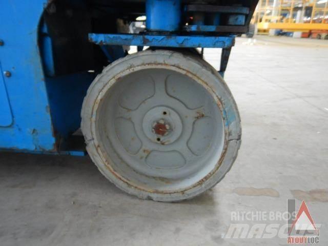 Genie GS-2032 Körüklü personel platformları