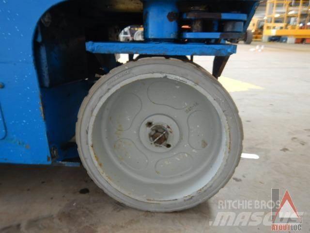 Genie GS-2032 Körüklü personel platformları
