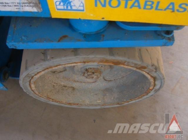 Genie GS-2032 Körüklü personel platformları