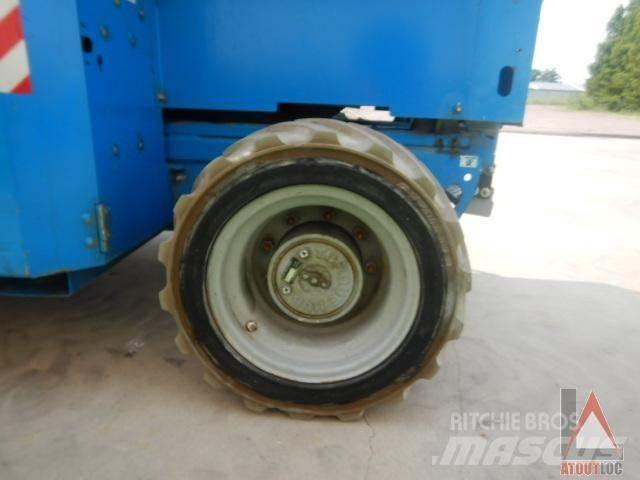 Genie GS-2669DC Körüklü personel platformları