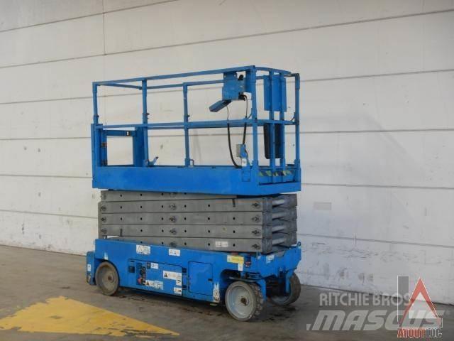 Genie GS-3232 Körüklü personel platformları
