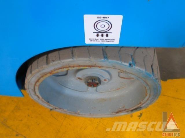 Genie GS-4047 Körüklü personel platformları
