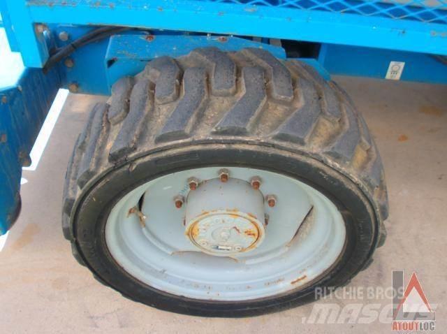 Genie GS-5390RT Körüklü personel platformları