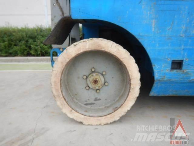 Genie GS3268DC Körüklü personel platformları