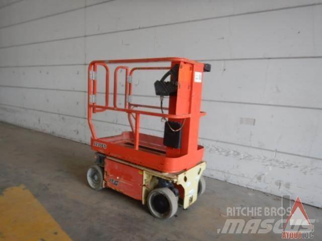 JLG 1230ES Körüklü personel platformları