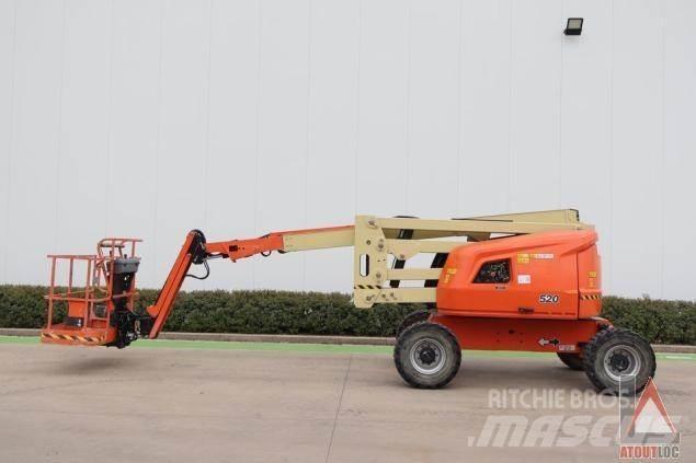 JLG 520AJ Körüklü personel platformları
