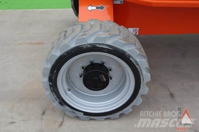 JLG EC 520AJ Körüklü personel platformları