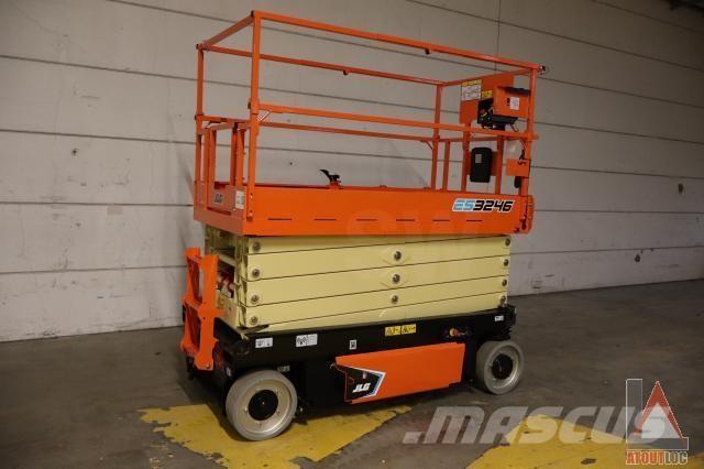 JLG ES3246 Körüklü personel platformları