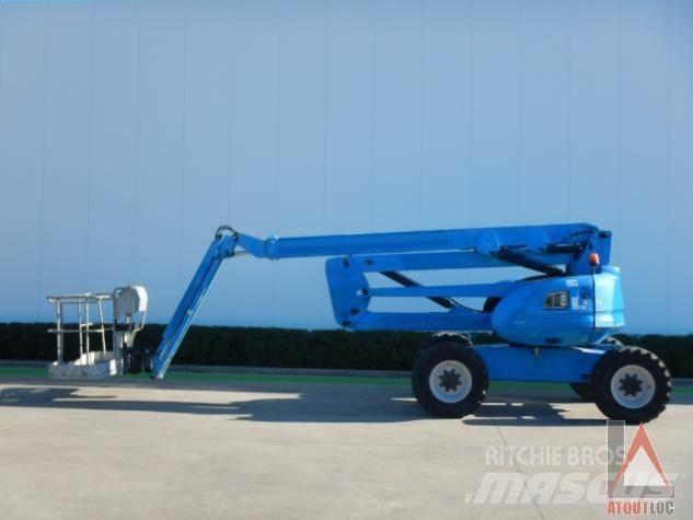 Manitou 200 ATJ Körüklü personel platformları