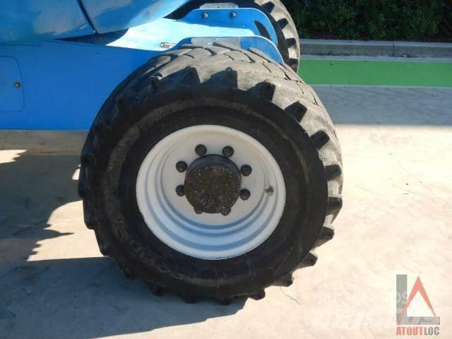 Manitou 200 ATJ Körüklü personel platformları
